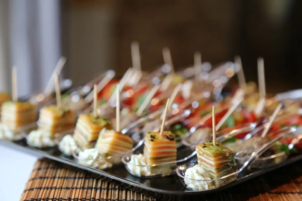 traiteur-amuse-bouche-cuilliere